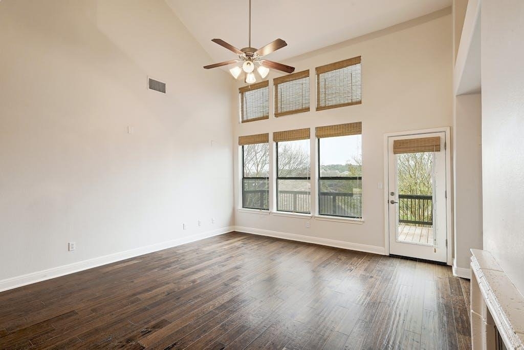 6701 Covered Bridge Dr - Photo 6