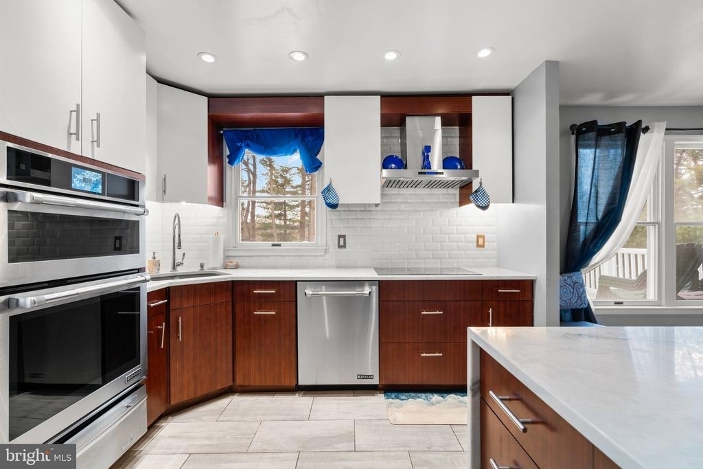 24 Jameson Lane - Photo 17