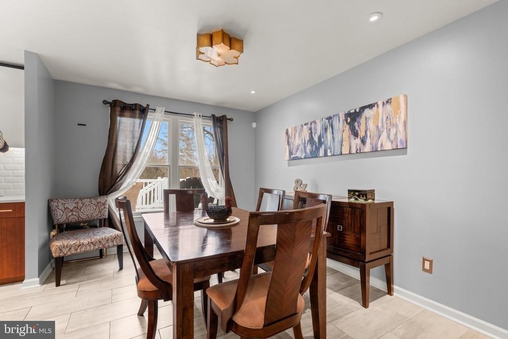 24 Jameson Lane - Photo 9