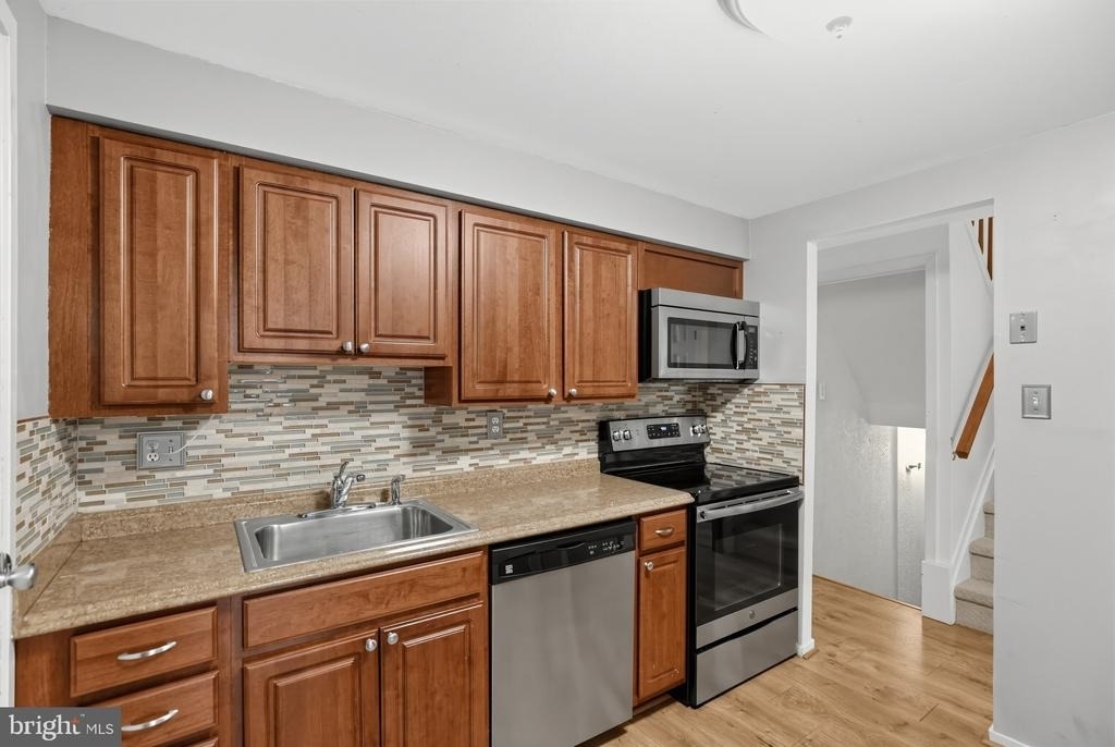 139 Orange Court - Photo 13
