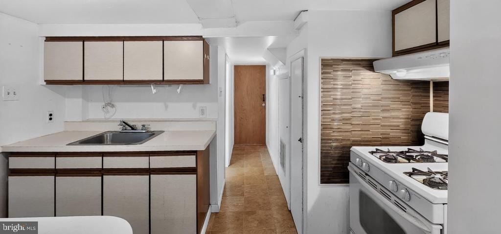 300 Maiden Choice Lane - Photo 1