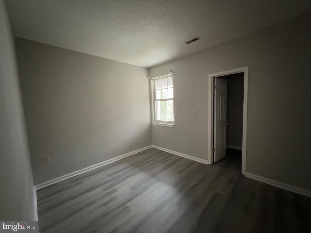 7206 Bogley Road - Photo 21
