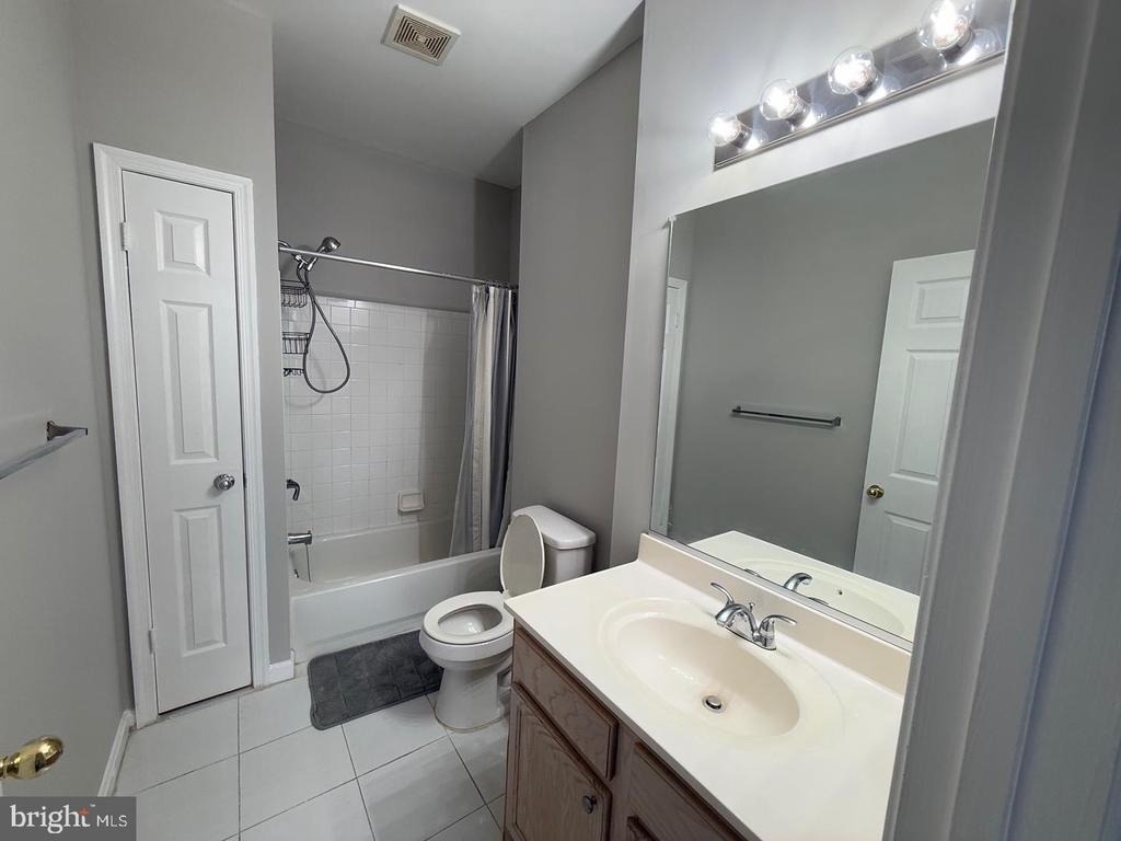 7206 Bogley Road - Photo 24