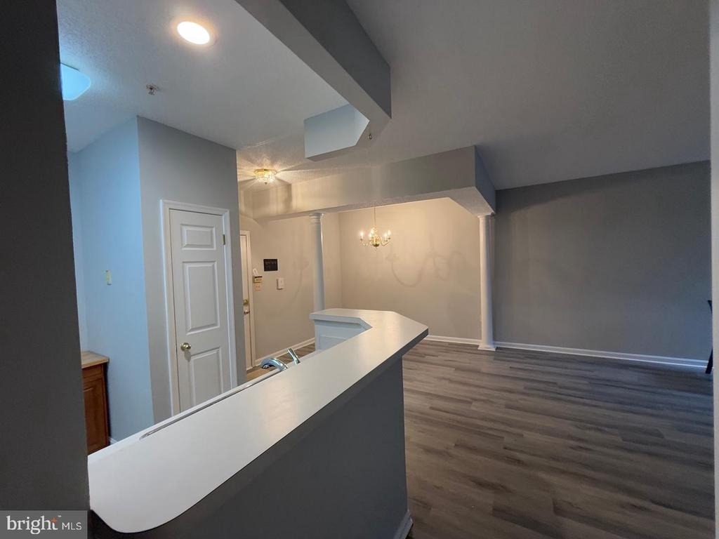 7206 Bogley Road - Photo 8