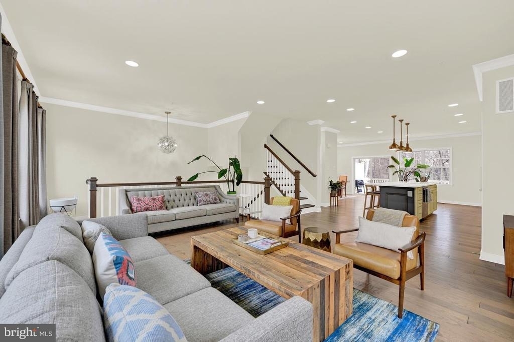 13914 Fox Hill Road - Photo 3