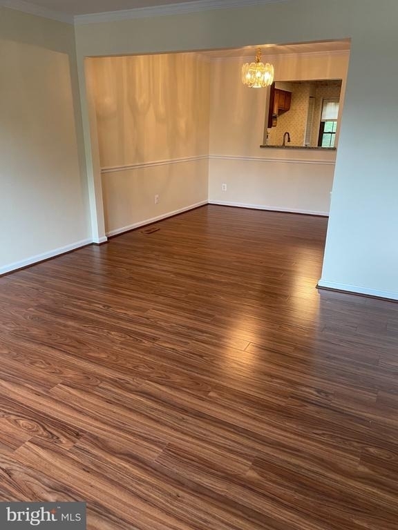 14 Walton Way - Photo 3