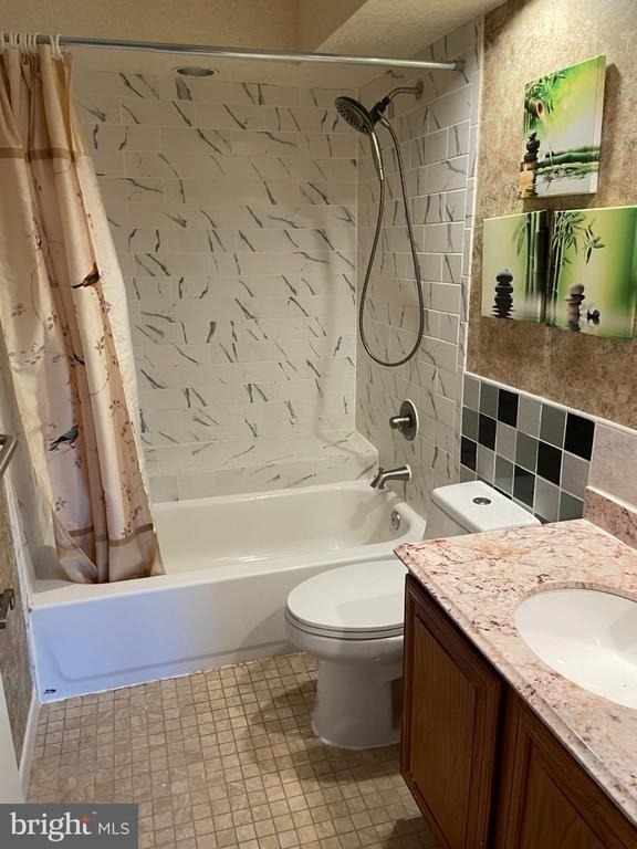 14 Walton Way - Photo 18