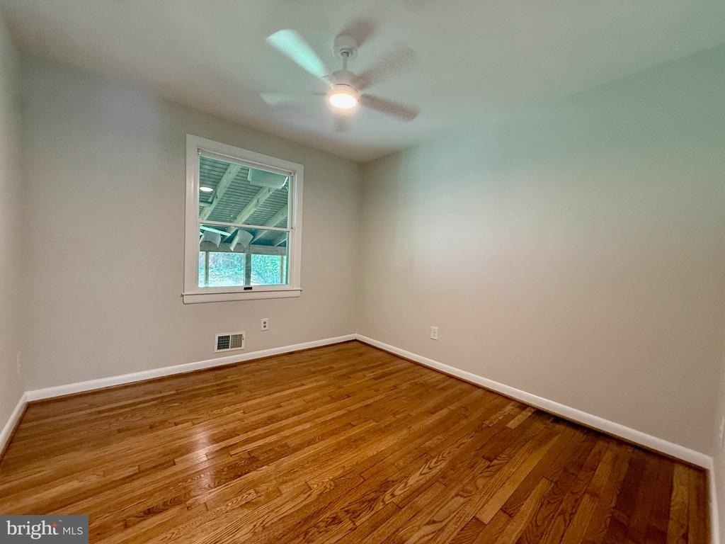 1040 Marleigh Circle - Photo 6