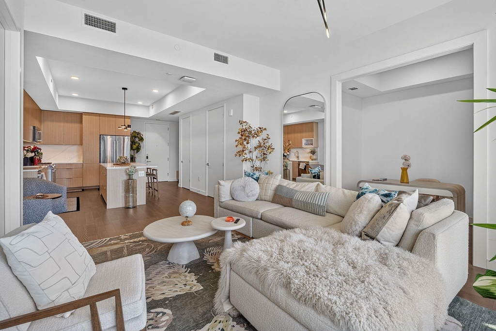 700 River St - Photo 4