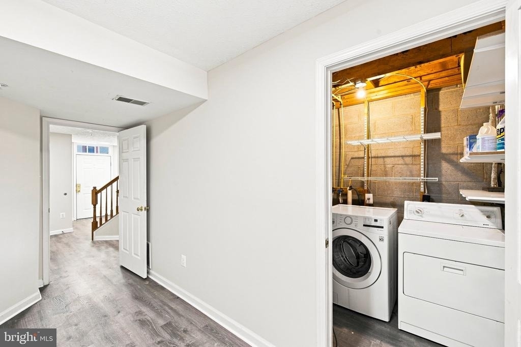 9739 Harvester Circle - Photo 6