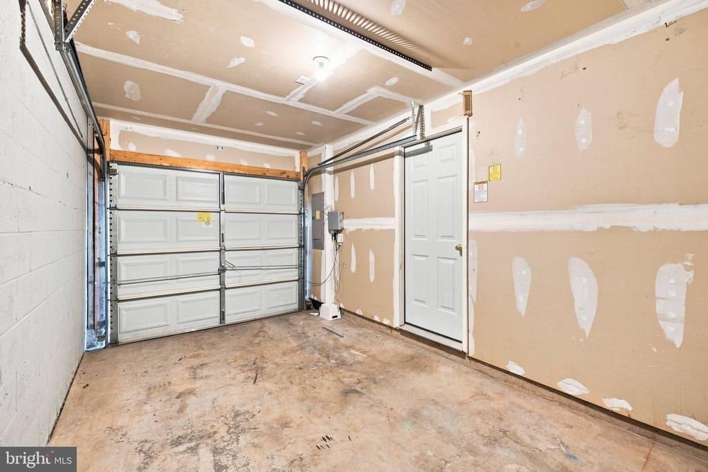 9739 Harvester Circle - Photo 5
