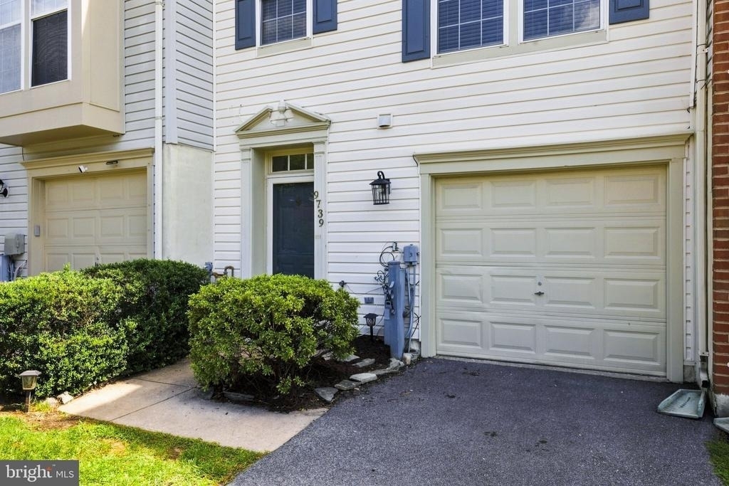9739 Harvester Circle - Photo 2