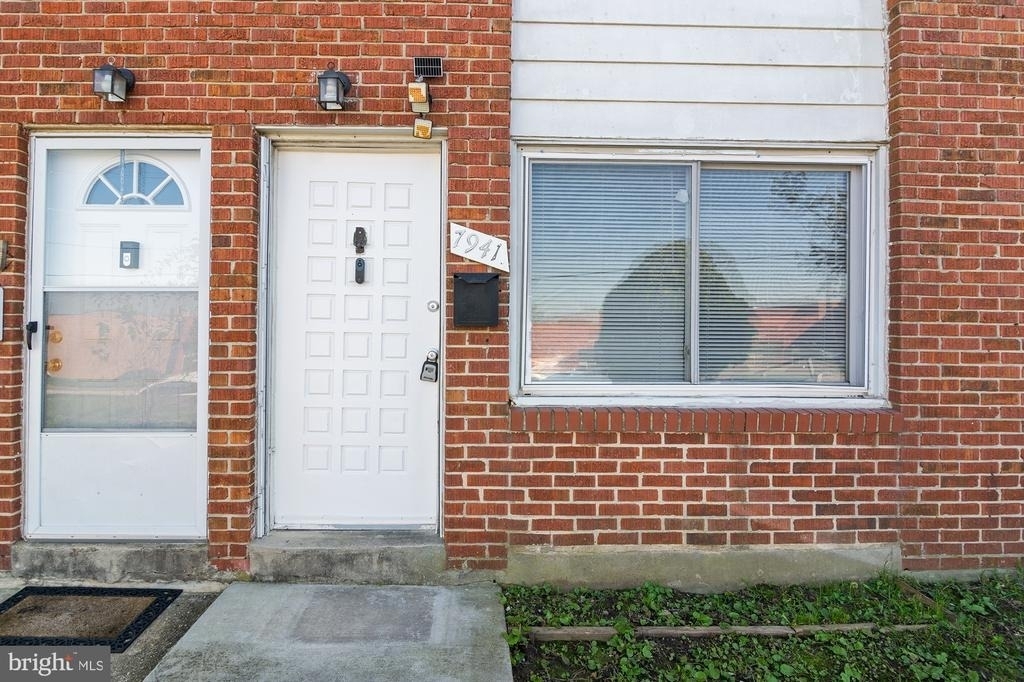 7941 E Baltimore Street - Photo 23