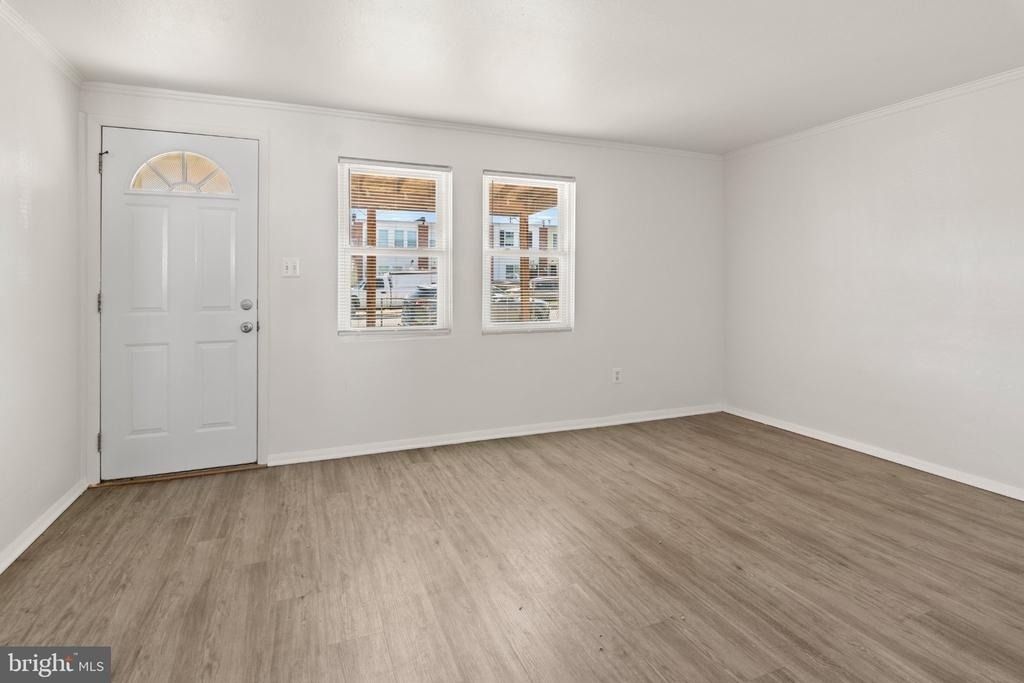 7944 Eastdale Road - Photo 2