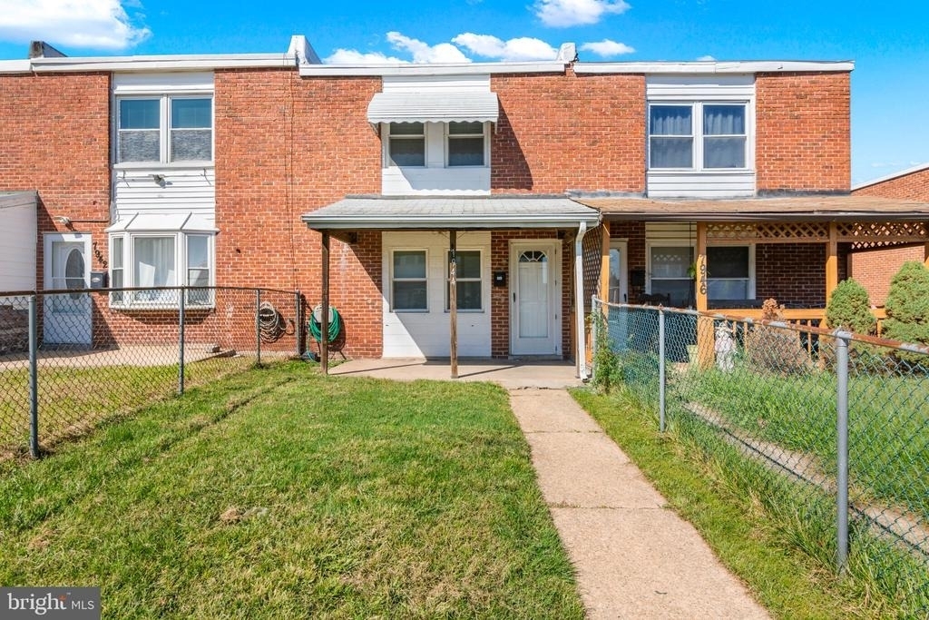 7944 Eastdale Road - Photo 0
