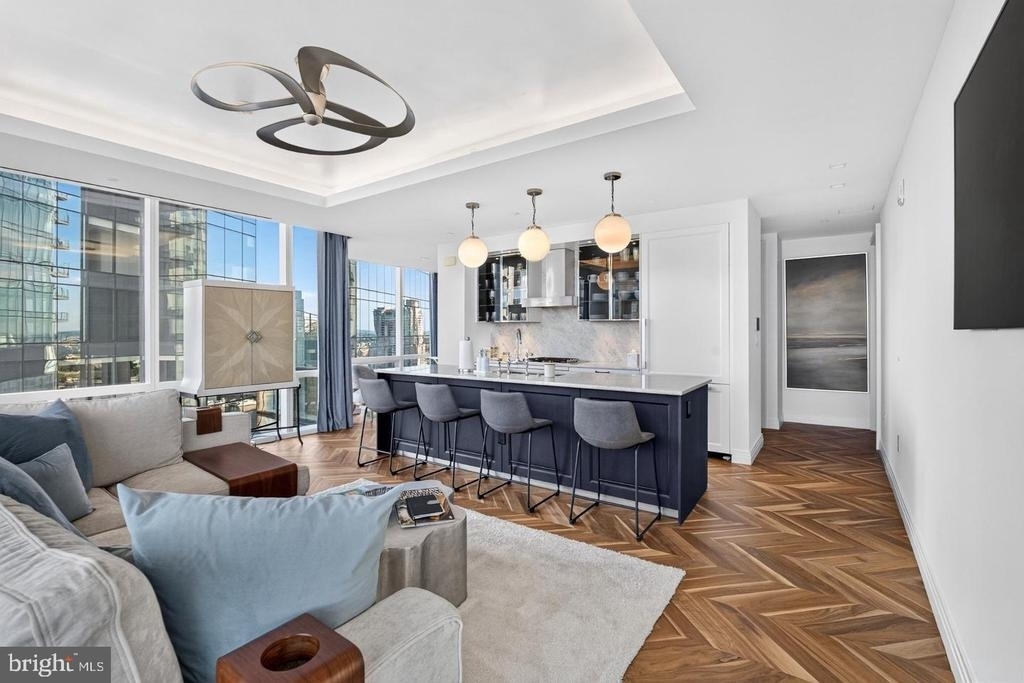 300 International Drive - Photo 8