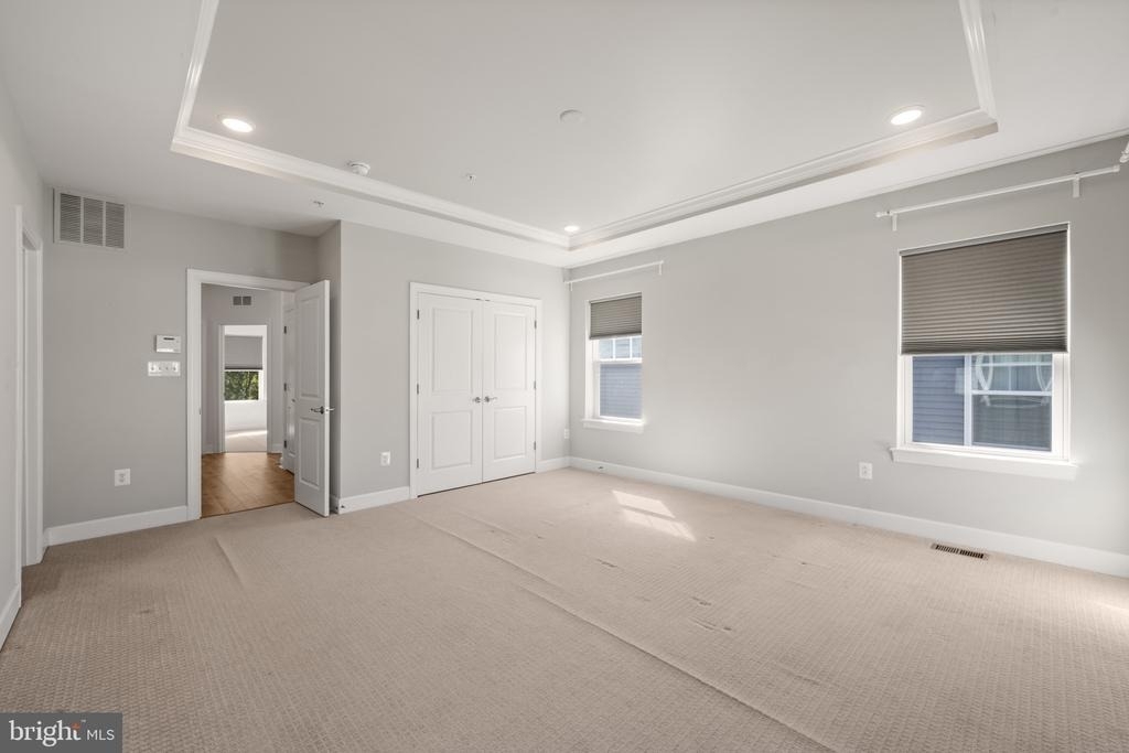 1523 Burnell Drive - Photo 35