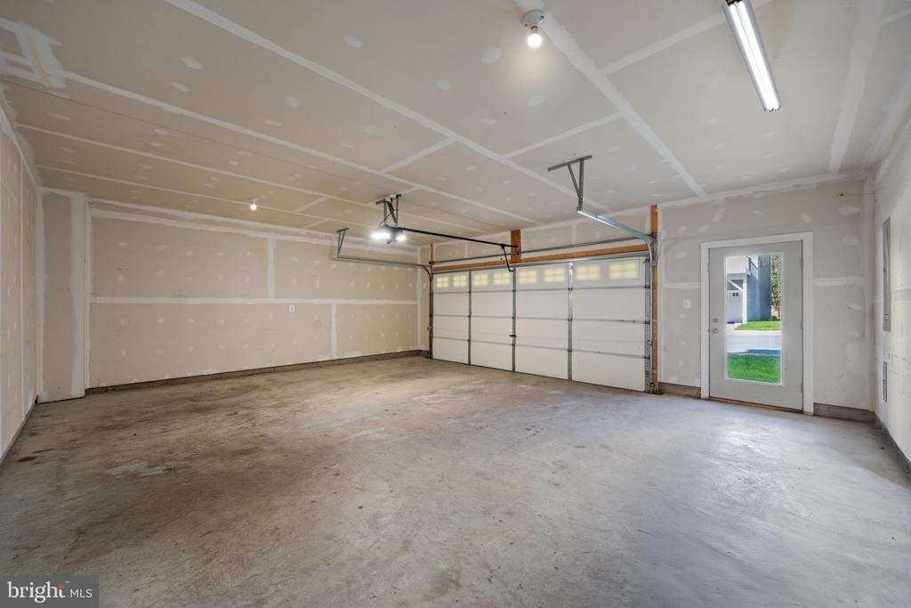 1523 Burnell Drive - Photo 51