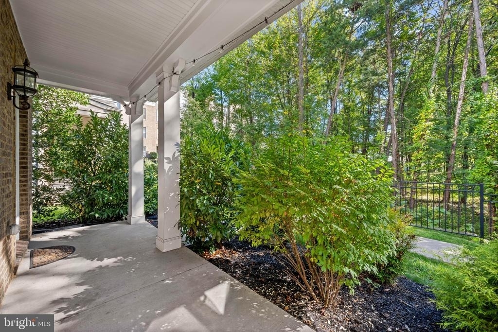 1523 Burnell Drive - Photo 1