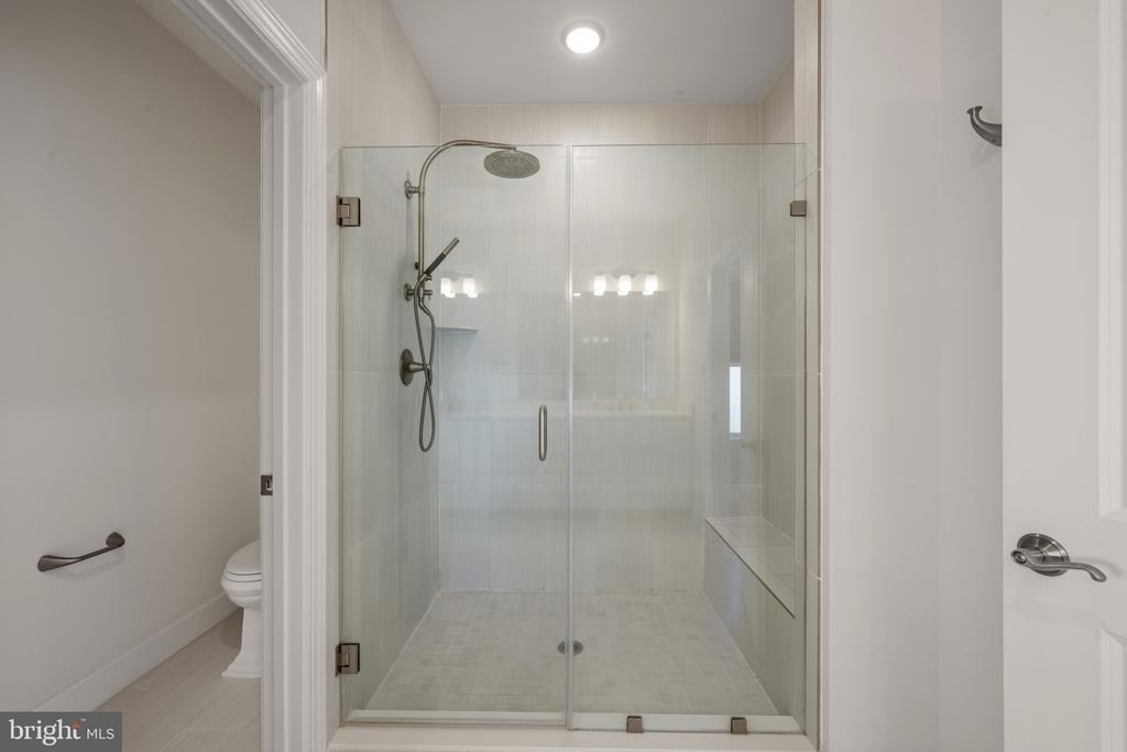 1523 Burnell Drive - Photo 39