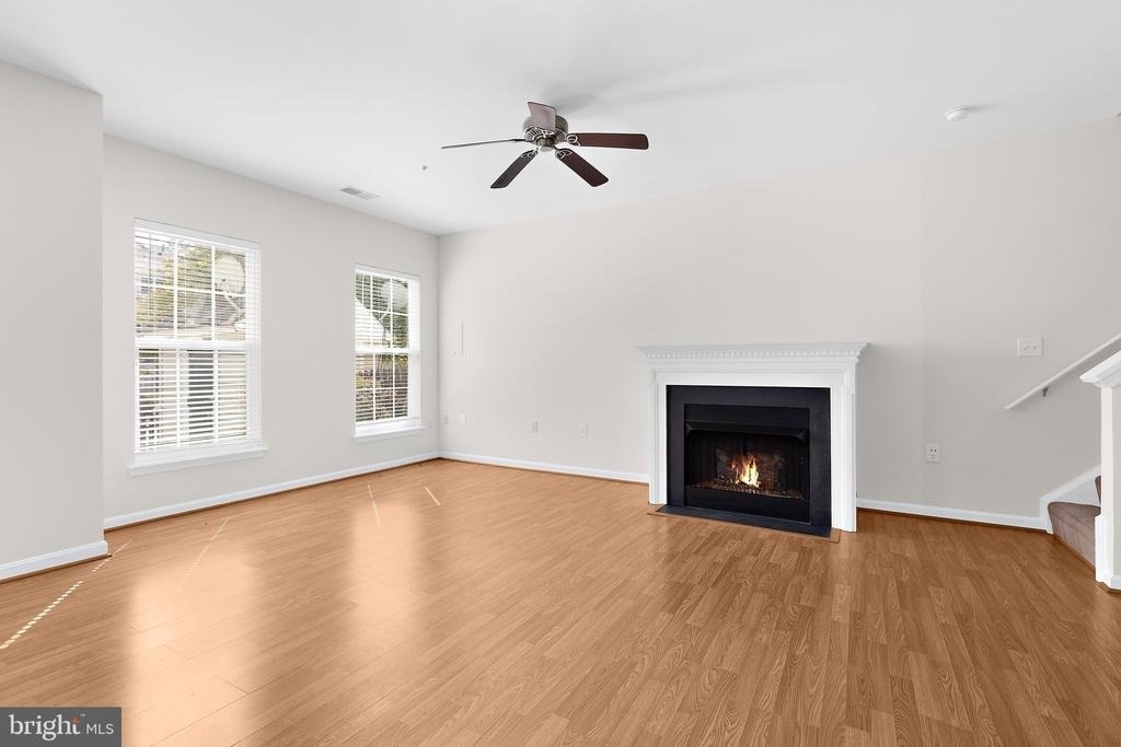 8738 Bright Meadow Court - Photo 7