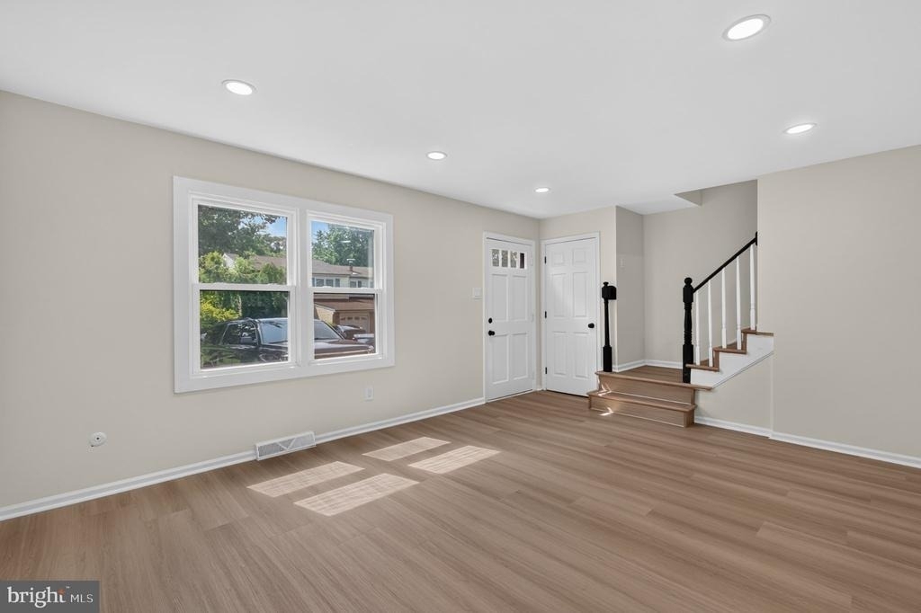 4800 Plum Run Court - Photo 5
