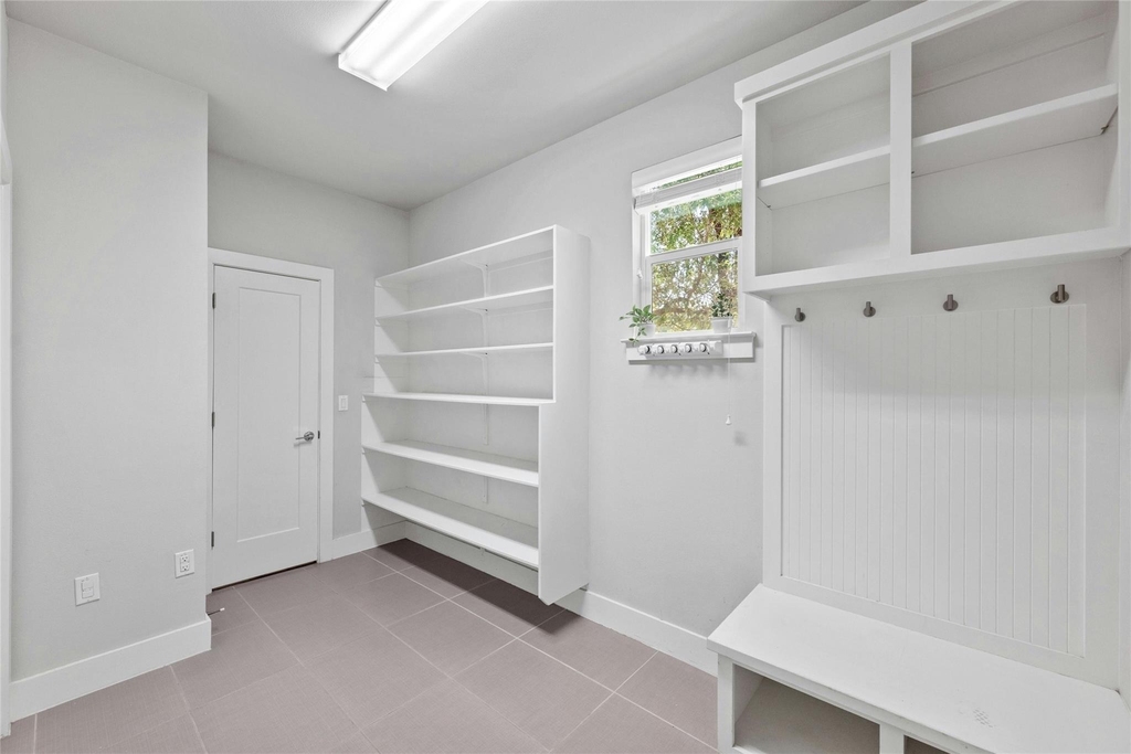 15500 Enid Dr - Photo 10