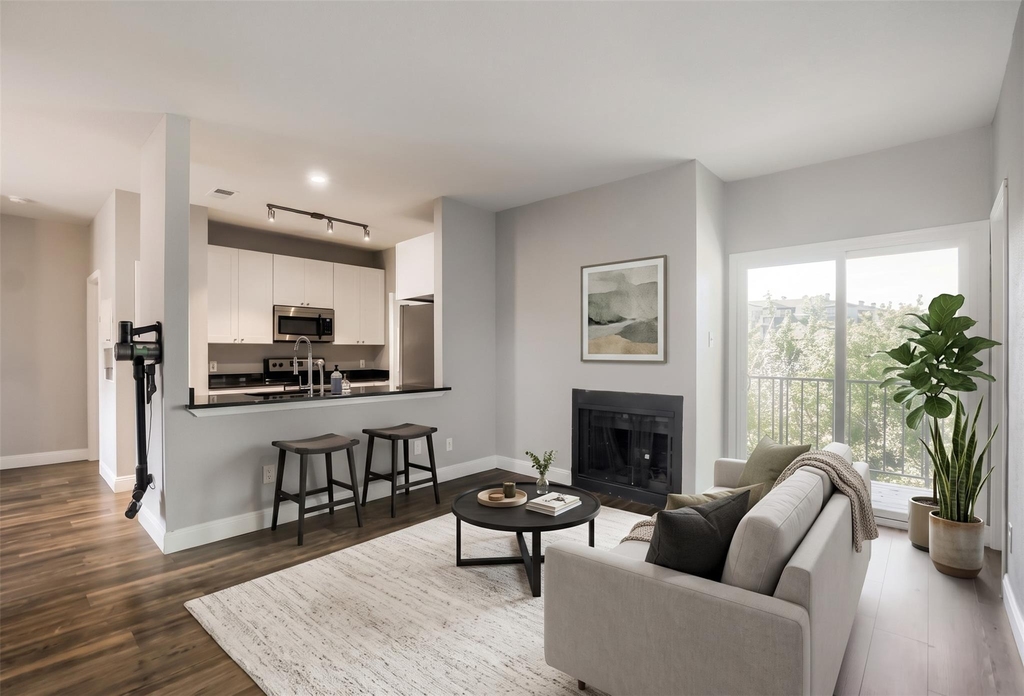 12166 Metric Blvd - Photo 0