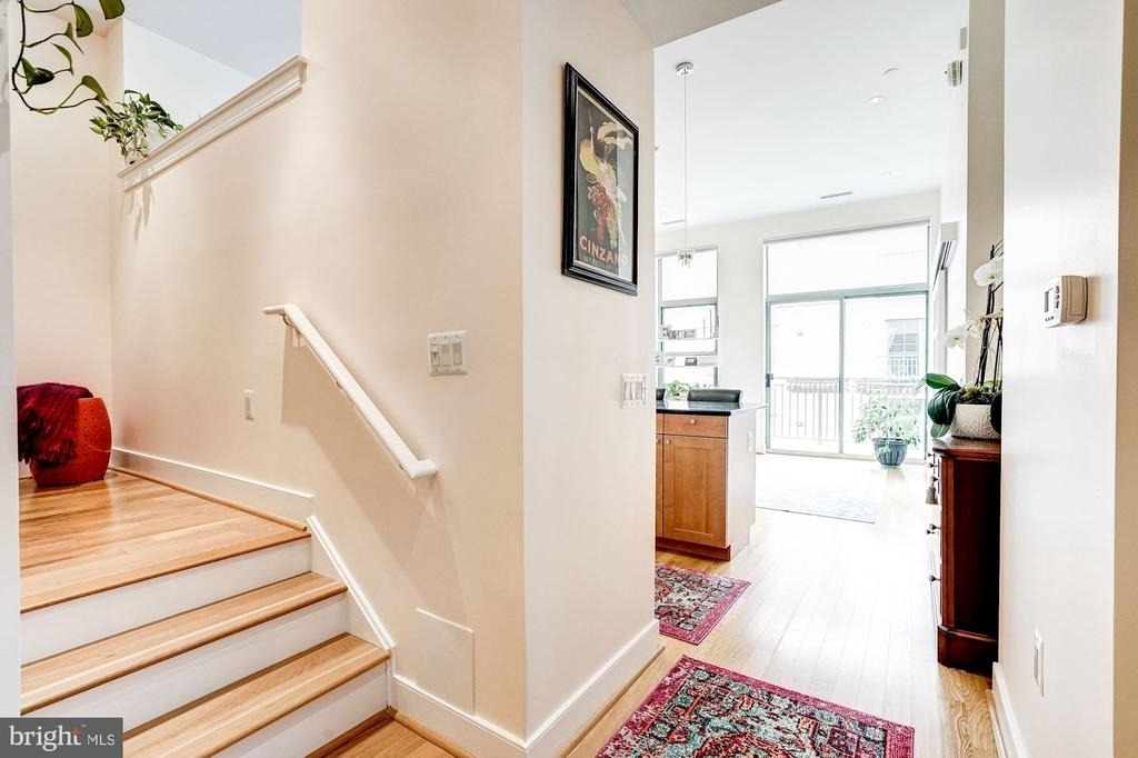 2425 L Street Nw - Photo 5