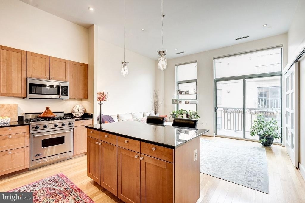 2425 L Street Nw - Photo 6