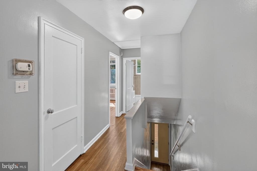 206 Webster Street Ne - Photo 4