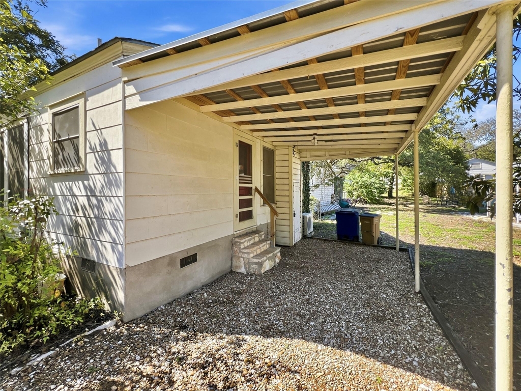 1402 Hillside Ave - Photo 10