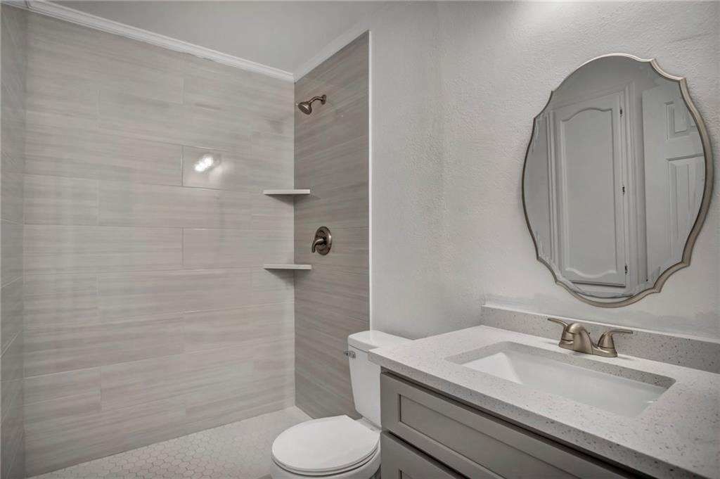 2416 Village Walk - Photo 15