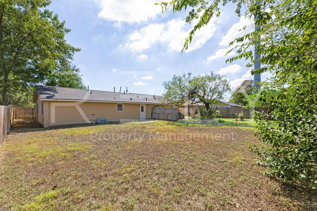 409 E Janis Dr - Photo 23