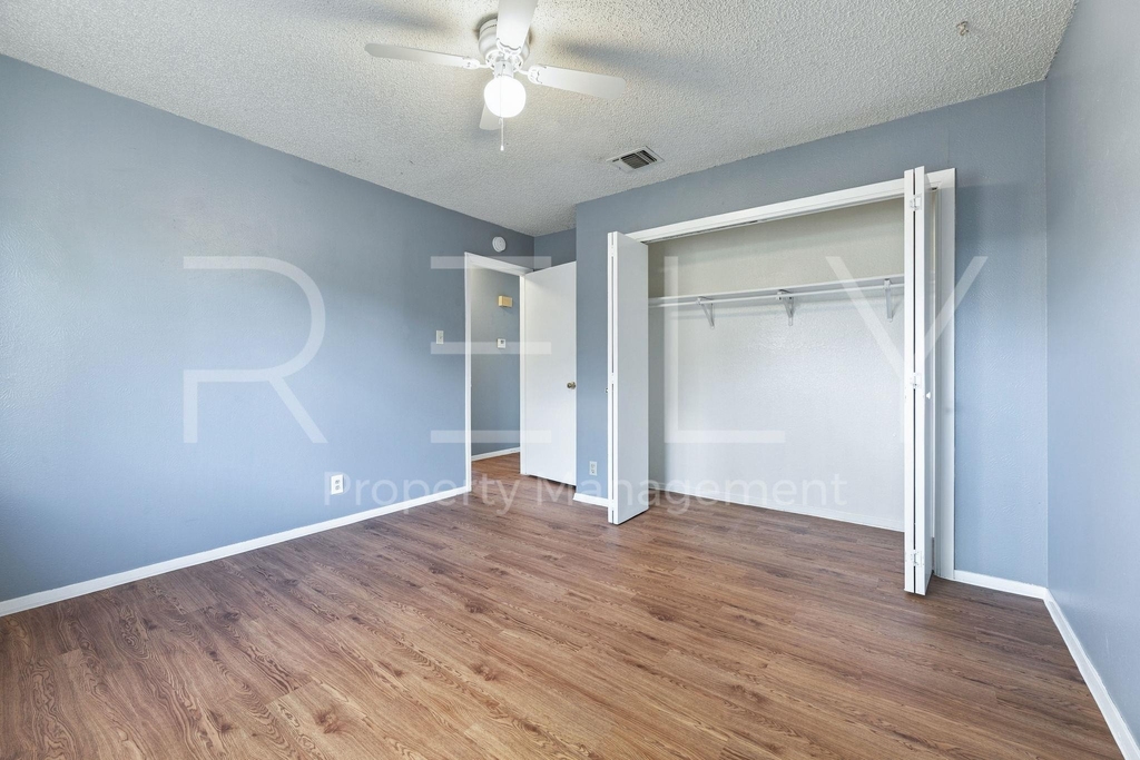 409 E Janis Dr - Photo 16
