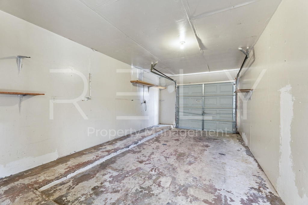 409 E Janis Dr - Photo 22