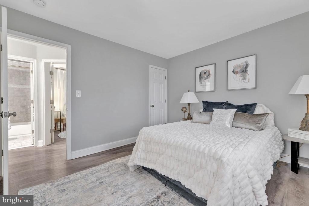212 54th Street Se - Photo 6