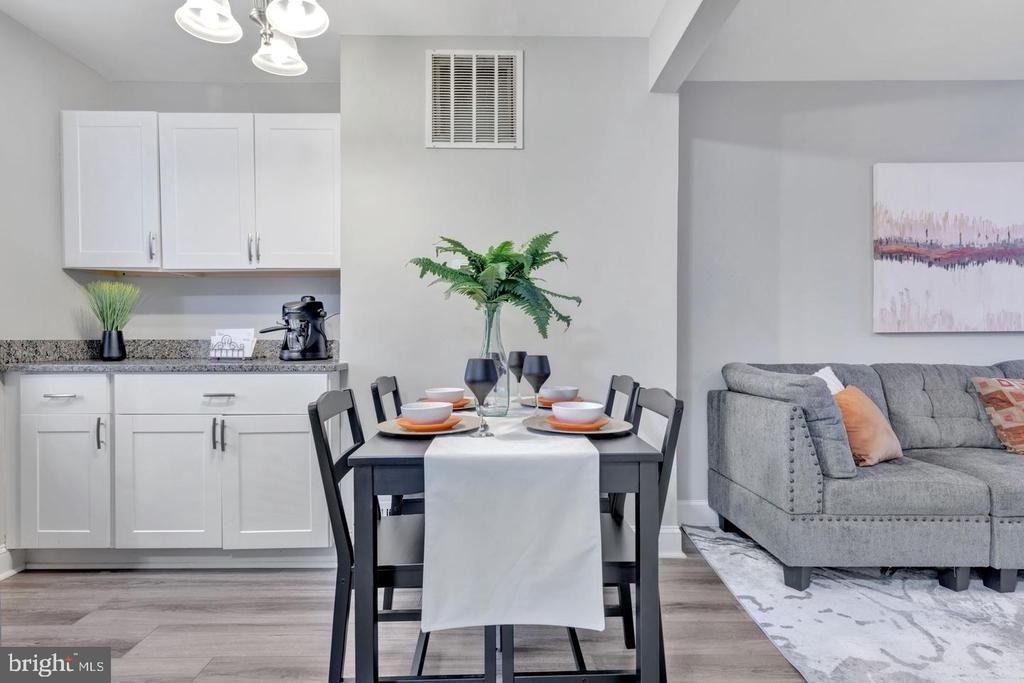 212 54th Street Se - Photo 4