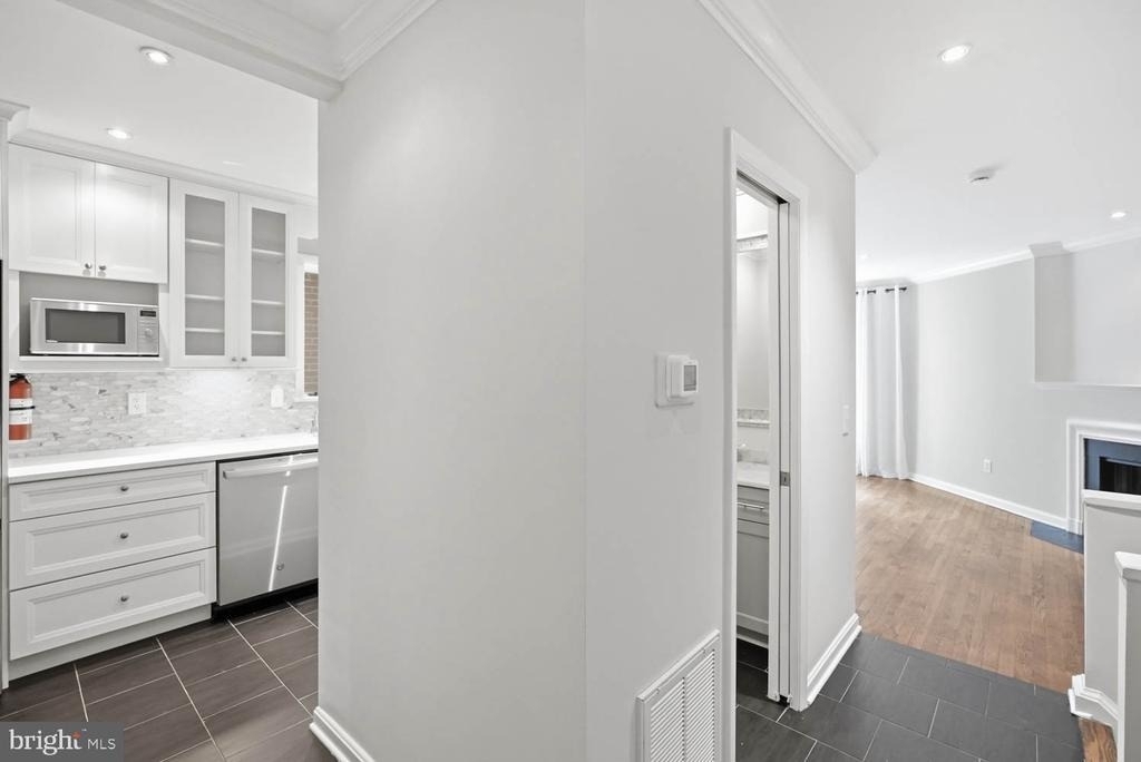 1625 Q Street Nw - Photo 1