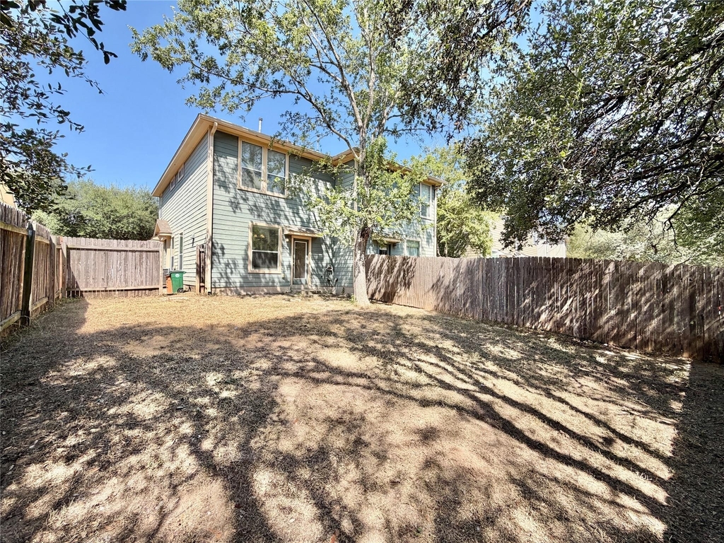 2406 Allred Dr - Photo 15