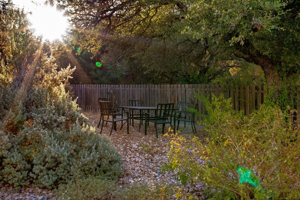18302 W Rim Dr - Photo 30