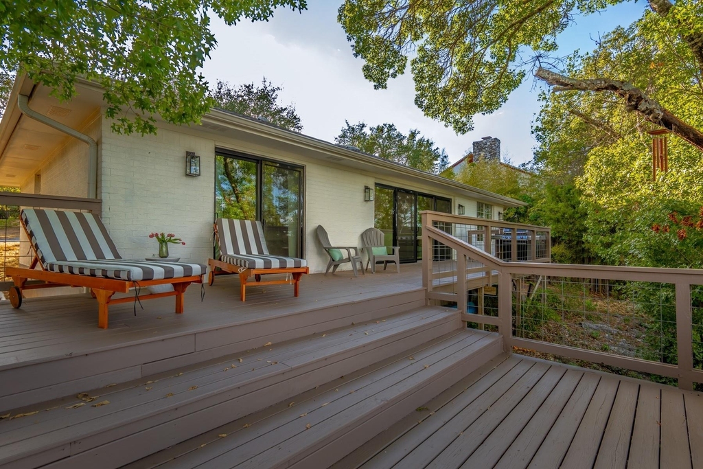 18302 W Rim Dr - Photo 20
