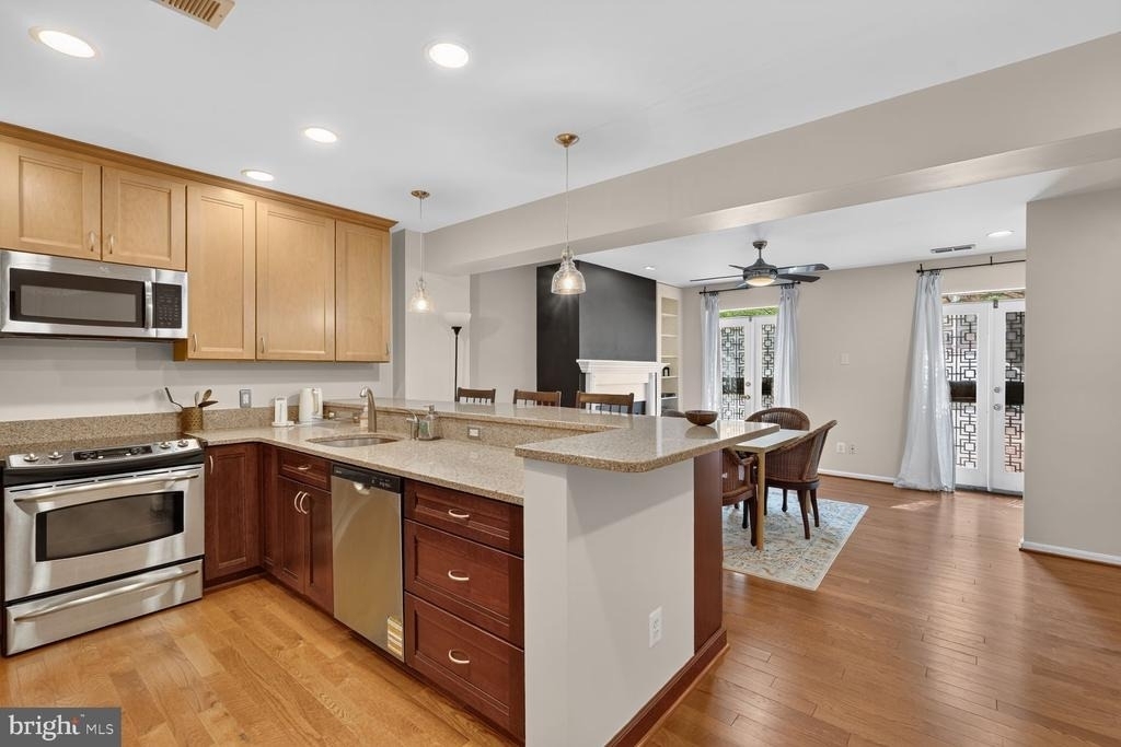 2101 N Street Nw - Photo 4