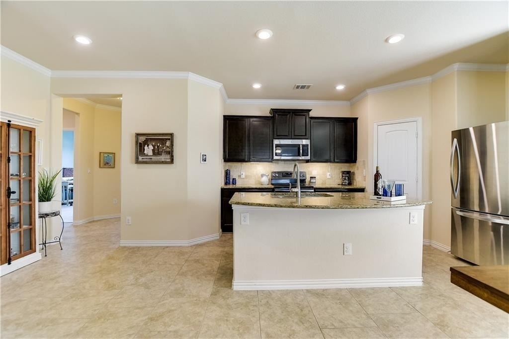 10504 Crescendo Ln - Photo 2