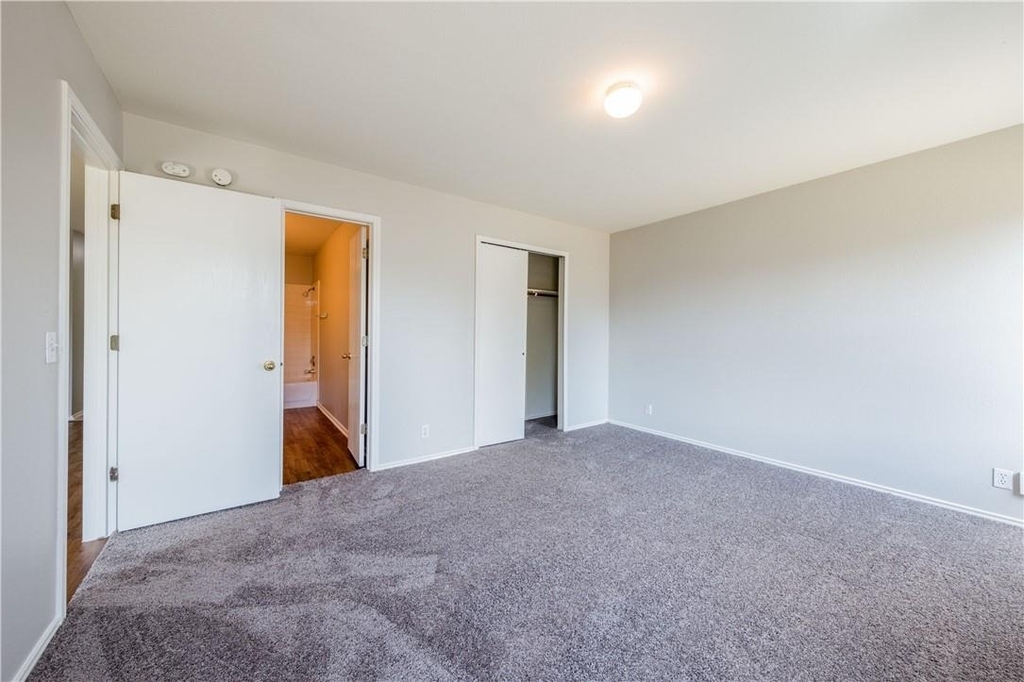 15102 Nuttall Dr - Photo 18