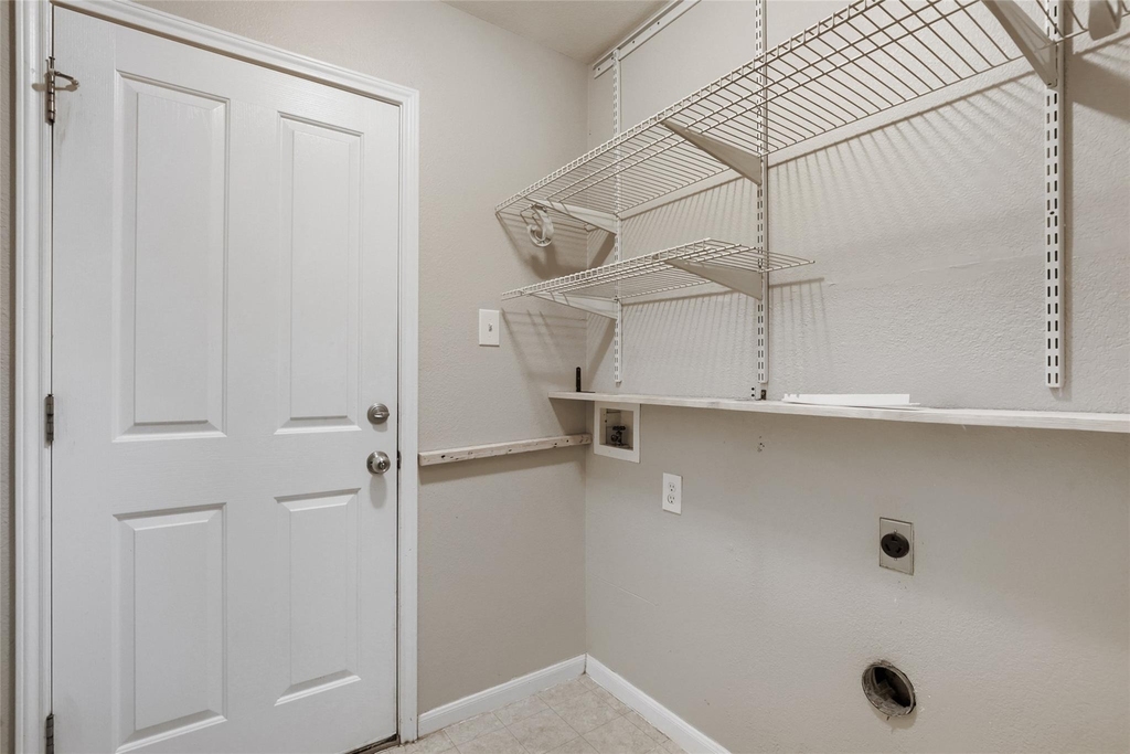 1408 Colby Ln - Photo 32