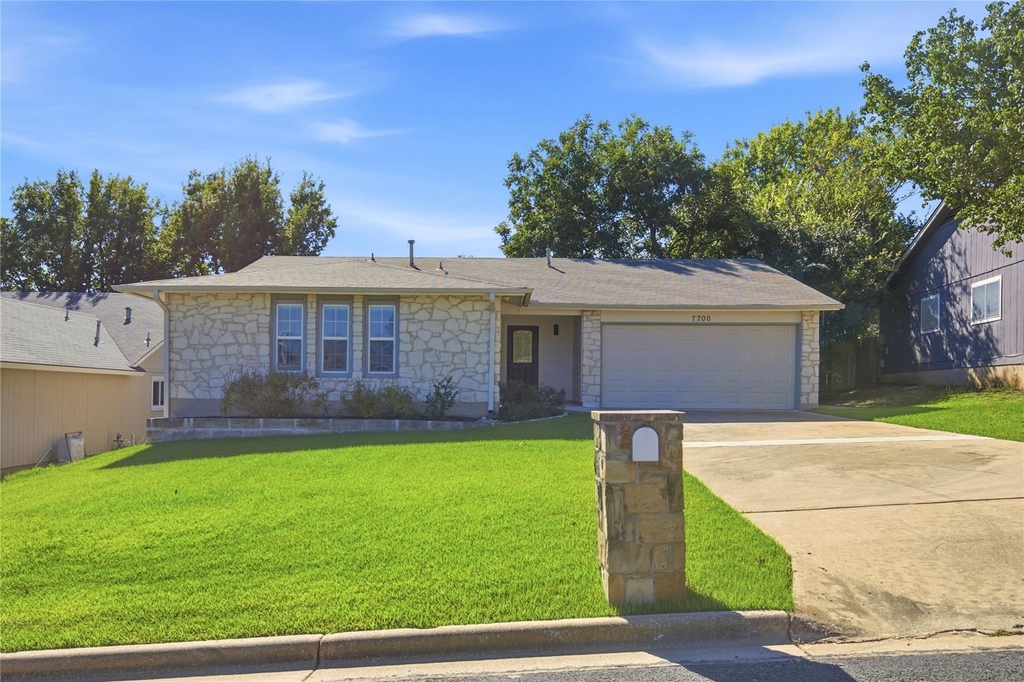 7700 Banpass Ln - Photo 24