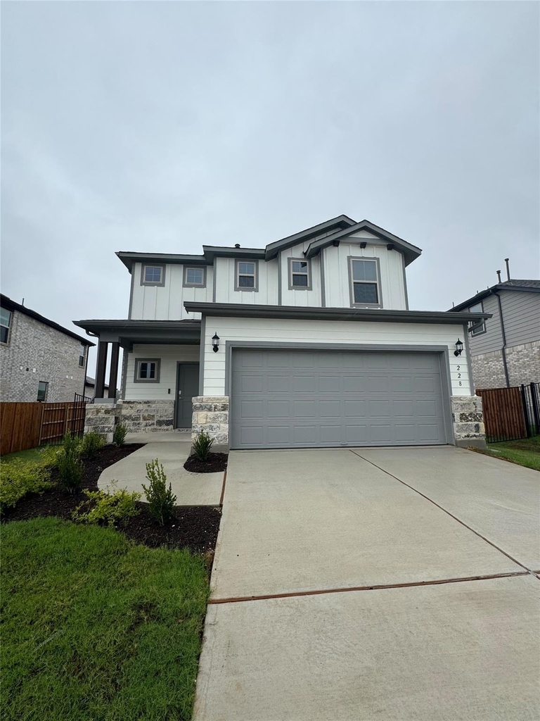 228 Groveland Dr - Photo 0