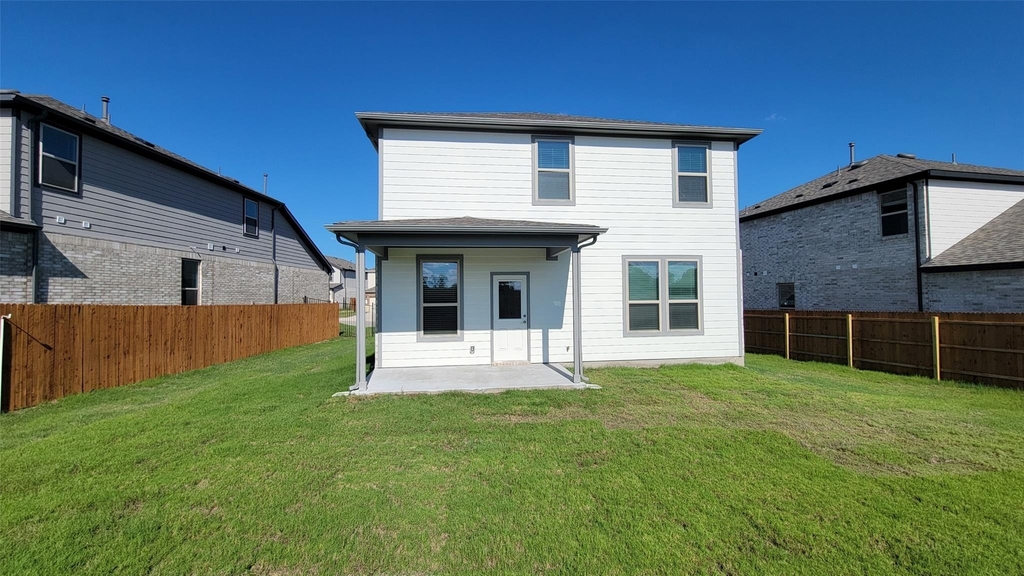 228 Groveland Dr - Photo 30