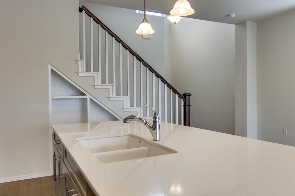 13910 Osmarea Dr - Photo 13